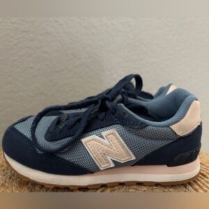 New Balance Boy's 515 V1 Lace-up Sneaker Navy Blue Quartz Pink